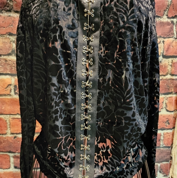 Velvet sheer Gothic Victorian blouse by Shrine hollywood California - Picture 9 of 9